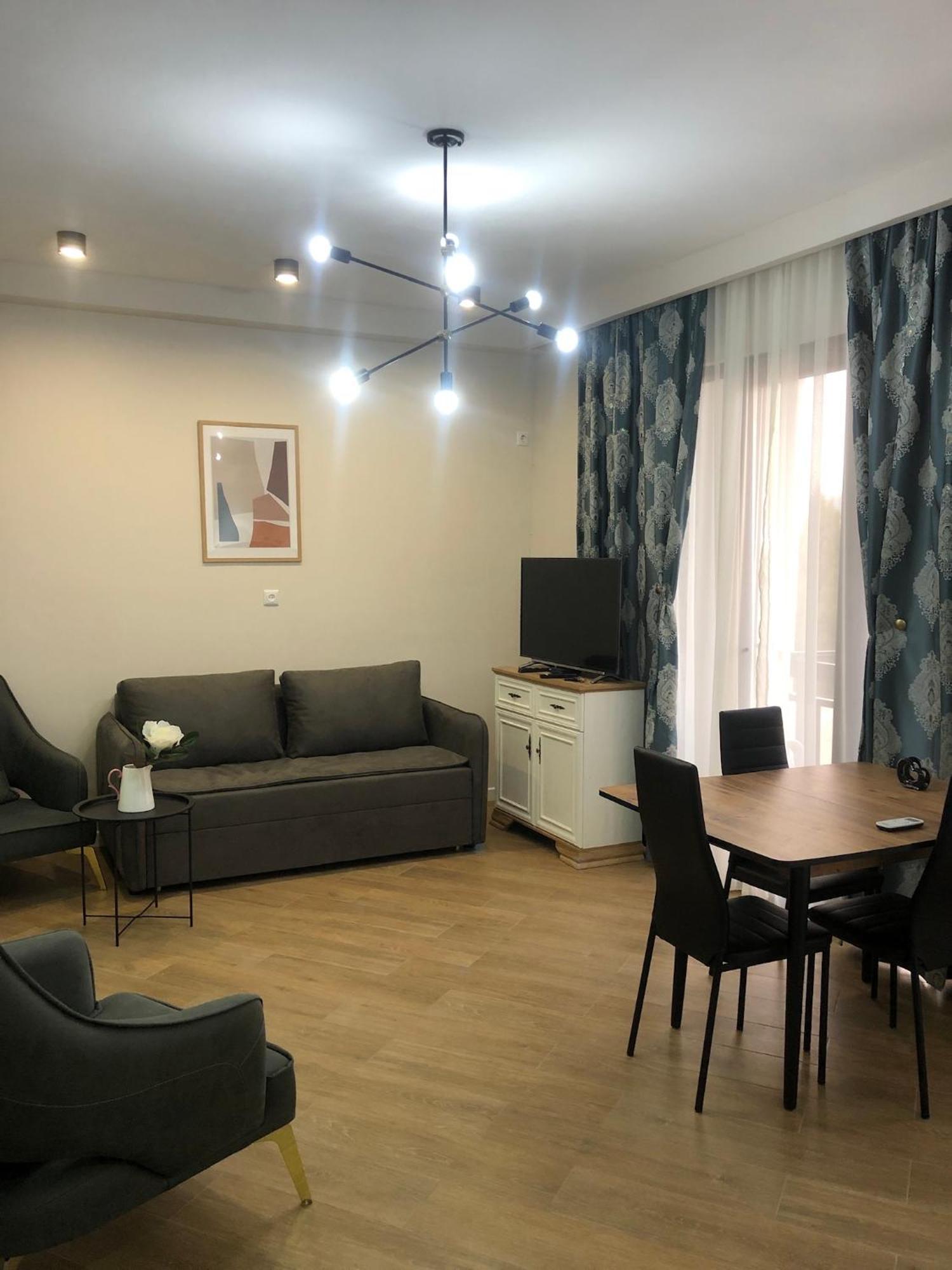 The Best Apartment Koetaisi Buitenkant foto